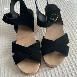 Black platform sandals by LOFT